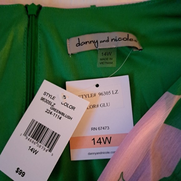 Danny and Nicole Green Pink Floral Twist Front Maxi Dress 14W - Picture 8 of 10